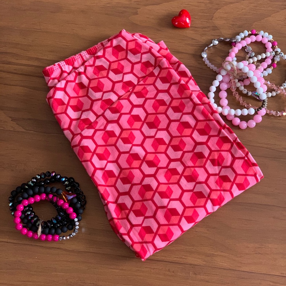 Lularoe Valentines Leggings